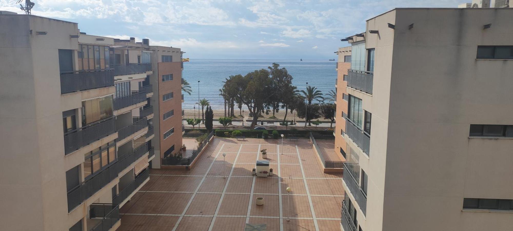 Precioso Apartamento Con Vistas Al Mar Беникасим Экстерьер фото